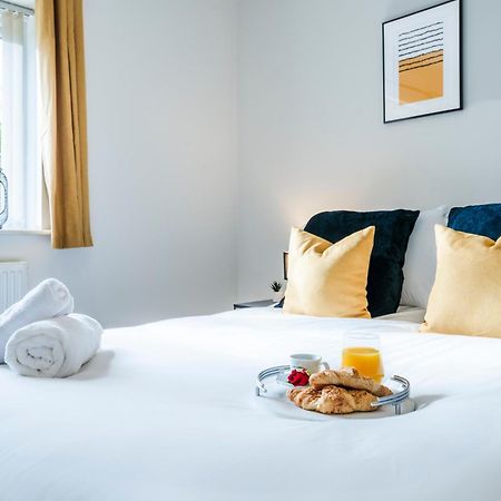 Pet Friendly With A Hot Tub Villa Hednesford Buitenkant foto
