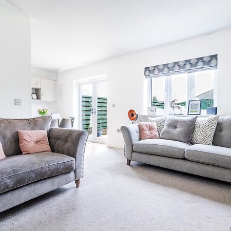 Pet Friendly With A Hot Tub Villa Hednesford Buitenkant foto