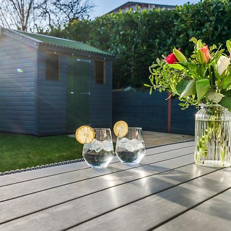 Pet Friendly With A Hot Tub Villa Hednesford Buitenkant foto