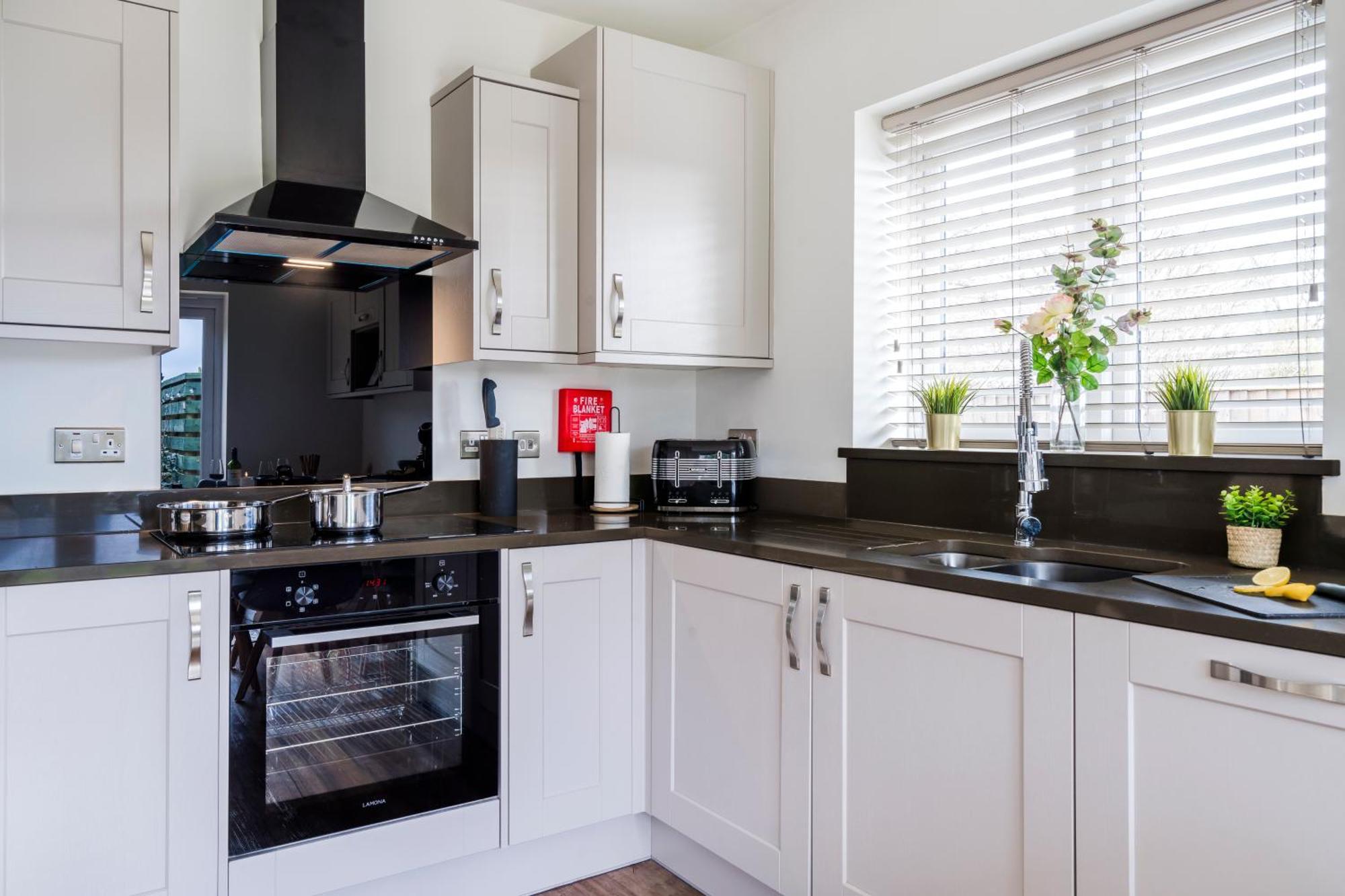 Pet Friendly With A Hot Tub Villa Hednesford Buitenkant foto